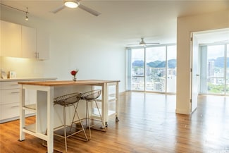 888 Kapiolani Blvd Unit 2001, Honolulu, HI 96813