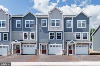 126 Dolomite Dr, Port Matilda, PA 16870