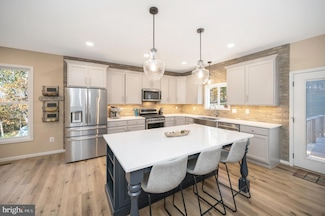 4 Victory Ln, Castleton, VA 22716