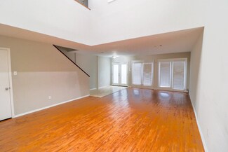 5812 Langfield Rd Unit 5812, Houston, TX 77092