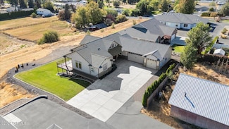 7808 Tieton Dr, Yakima, WA 98908