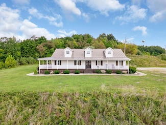 431 Sugar Camp Mountain Rd, Prestonsburg, KY 41653