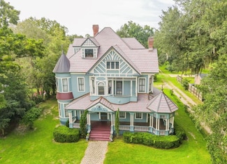 632 E Shotwell St, Bainbridge, GA 39819