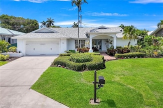 750 Southern Pines Dr, Naples, FL 34103