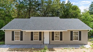 2310 Scenic Mountain Dr, Sevierville, TN 37876