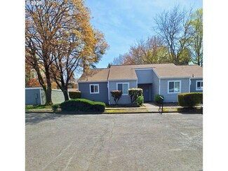 2732 SE 138th Ave Unit 99, Portland, OR 97236