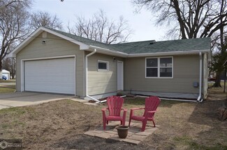 2005 1st Ave S, Clear Lake, IA 50428