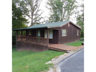 6535 Ponderosa Rd NE, Lanesville, IN 47136