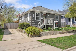 2242 E Johnson St, Madison, WI 53704