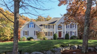 78 Duck Pond Dr, Groton, MA 01450