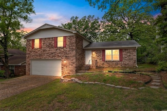 4010 Sierra Forest Dr, Little Rock, AR 72212