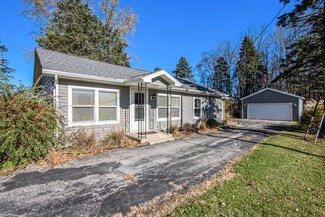 3695 Kerlikowske Rd, Coloma, MI 49038