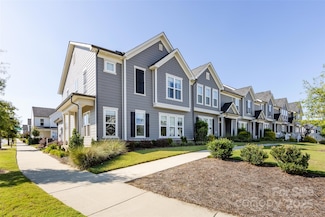 23109 Clarabelle Dr, Charlotte, NC 28273