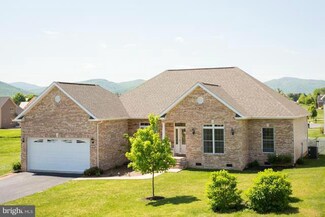 237 Kensington Dr, Elkton, VA 22827