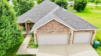 106 Miller Way, Monett, MO 65708