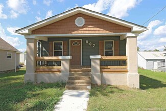 807 N Desloge Dr, Desloge, MO 63601