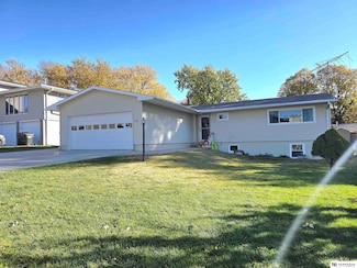 1222 N Birch St, Wahoo, NE 68066