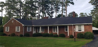 100 Sunset Dr, Franklin, VA 23851