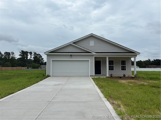 1554 Piney Grove Rd, Lumberton, NC 28360