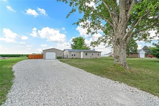 264 E 900 S, Ladoga, IN 47954