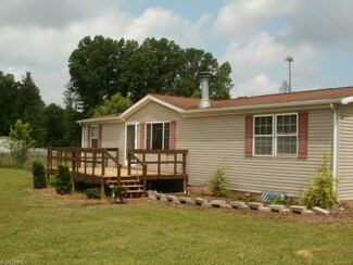 15275 German Church Rd, Atwater, OH 44201