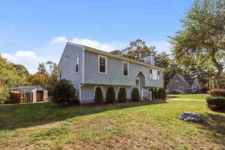 29 Debra Dr, Taunton, MA 02780