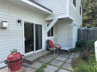 26 Marsten Ln Unit 19, Enfield, NH 03748