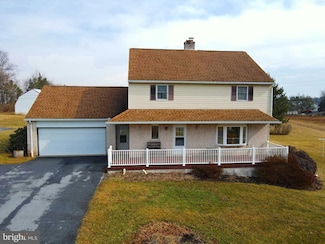 2376 Mount Zion Rd, Fredericksburg, PA 17026