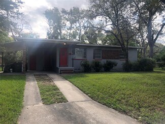 4910 Rhode Island Ct, Jacksonville, FL 32209