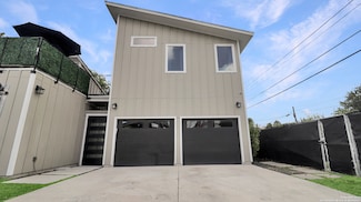 327 Jackson St, San Antonio, TX 78212