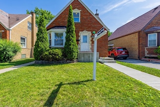3923 W 83rd Place, Chicago, IL 60652
