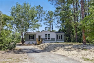 106 Howard, Interlachen, FL 32148