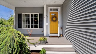 68 Clearview Dr, Richmond, RI 02892