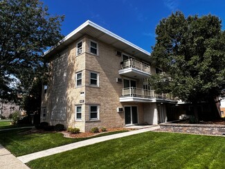 4418 W 55th St Unit 1, Chicago, IL 60632