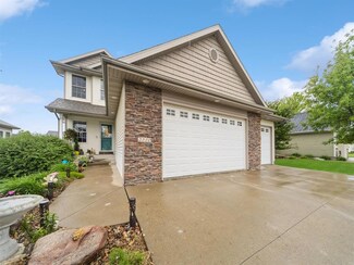 2110 SE Leeann Dr, Waukee, IA 50263