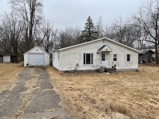 1308 30th Ave NE, Austin, MN 55912