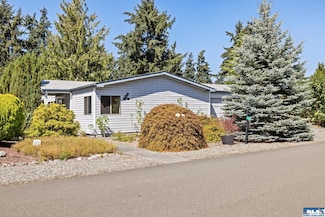 60 Eric's Way, Sequim, WA 98382