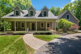 40 Hemlock Park Dr, Groton, MA 01450
