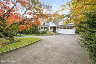 42 Indian Field Rd, Greenwich, CT 06830