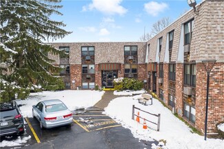 510 Child St Unit 410A, Warren, RI 02885