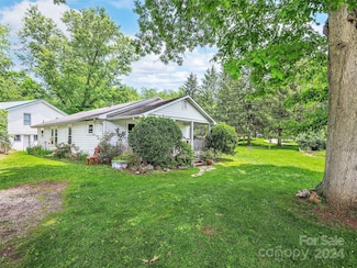 871 Glenn Bridge Rd SE, Arden, NC 28704