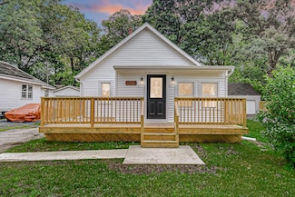 2733 Vigo St, Lake Station, IN 46405