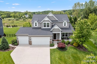 12036 Harvest Home Dr, Lowell, MI 49331