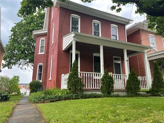 217 Seminary St, Pennsburg, PA 18073