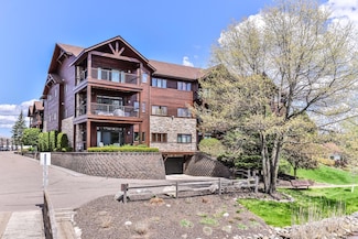 311 E Park Ave Unit 204, Minocqua, WI 54548