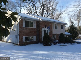 8808 Lafayette Dr, Owings, MD 20736
