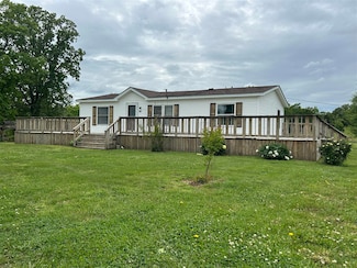 553 Lake Rd, Bowling Green, KY 42101