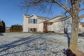 931 Sierra Ln, Saint Cloud, MN 56303
