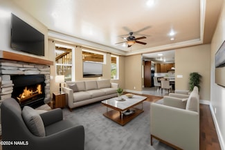 905 N Sinagua Heights Dr, Flagstaff, AZ 86004