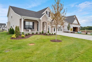 8001 Cotswald Trail, Saint Charles, MO 63304